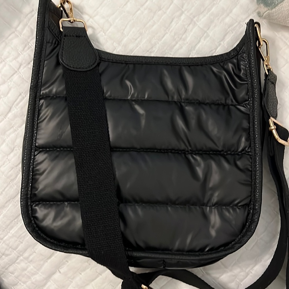 Puffer crossbody